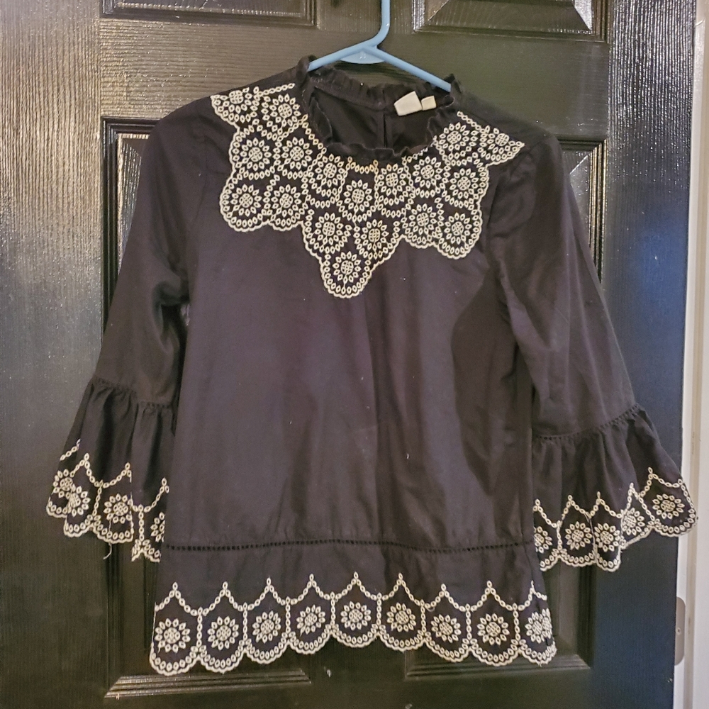 Beautiful gap blouse.EUC